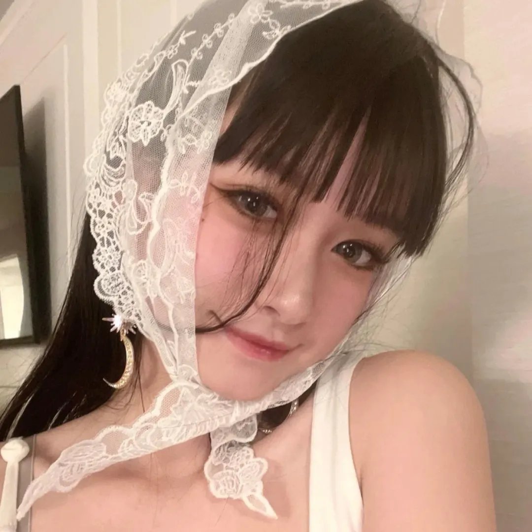 丑小鸭的天鹅湖